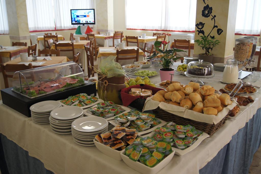 Hotel Orizzonti 리미니 외부 사진