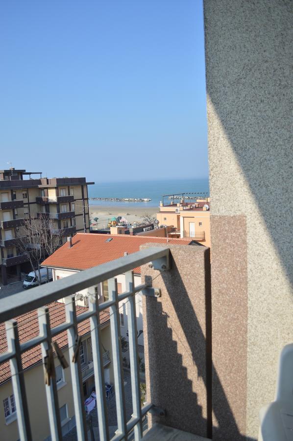 Hotel Orizzonti 리미니 외부 사진